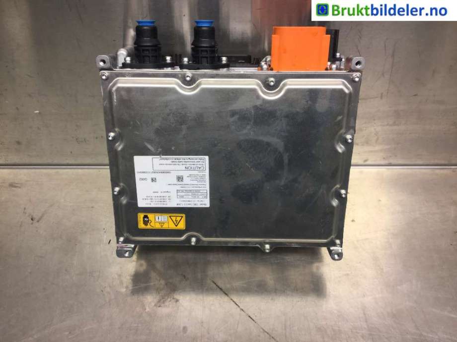 Batterilader (OBC - On Board Charger) til Mercedes GLC, 2015-2022 (X253) (X253) (MERCEDES|A 000 900 64 20)