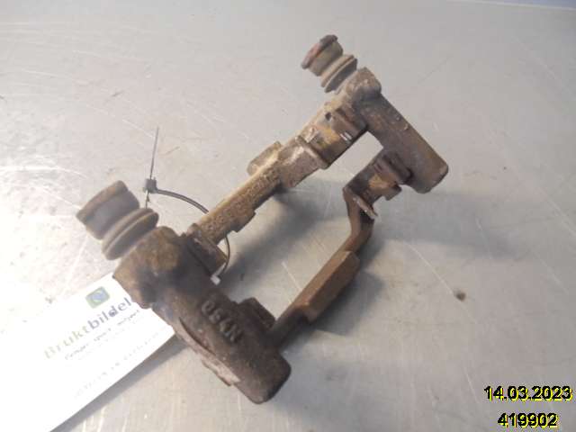 Bremsecaliper brakett til VW Jetta 2011-->>  (VOLKSWAGEN|5K0 615 425|)