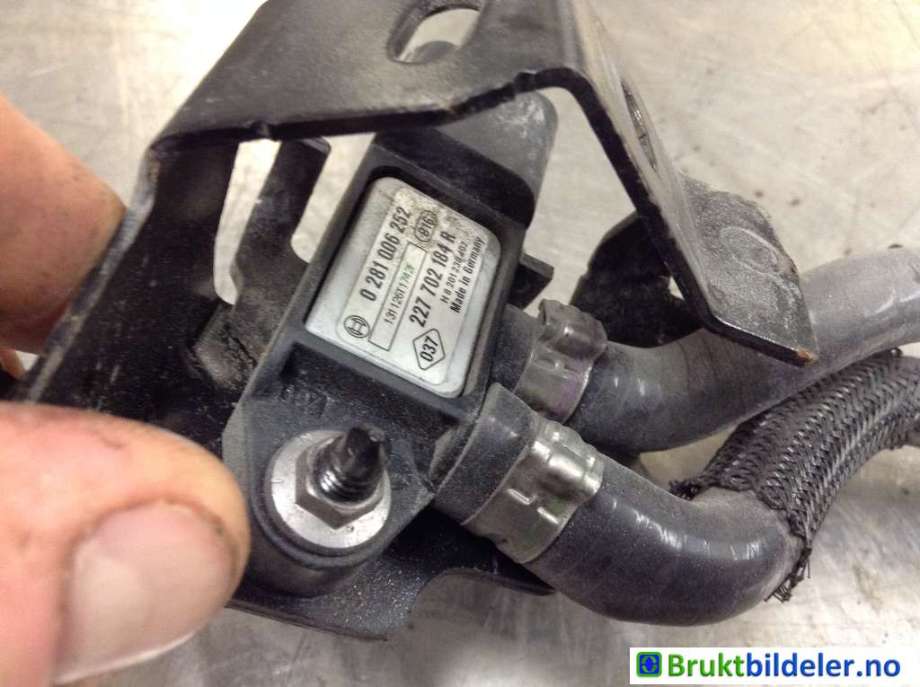Diverse deler til Nissan Qashqai 2014-2021 (Type II)  (NISSAN|227702184R|0 281 006 252|)