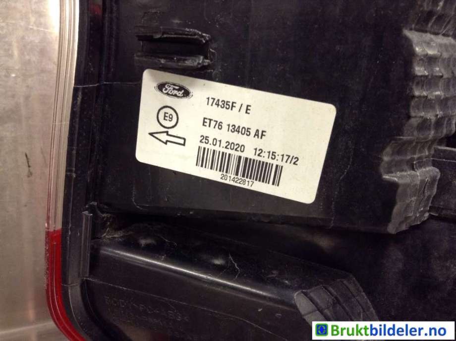 Baklykt venstre til Ford Transit Courier 2018-2023 (Type I, Fase 2)  (FORD|ET76-13405-AF|)