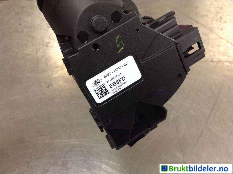 Bryter blink til Ford Transit Courier 2018-2023 (Type I, Fase 2) (FORD|8A6T-13335-BC|)