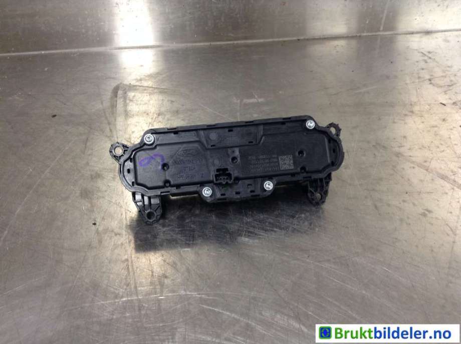 Bilstereo diverse til Ford Transit Courier 2018-2023 (Type I, Fase 2) (FORD|JT76-18K811-HB|)