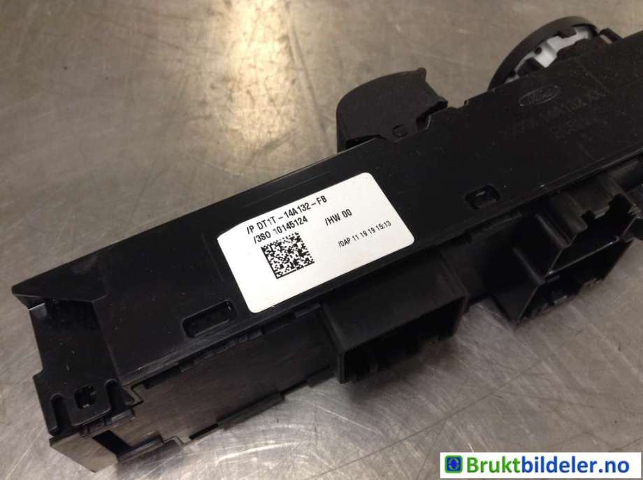 Bryter ruteheis til Ford Transit Courier 2018-2023 (Type I, Fase 2) (FORD|DT1T-14A132-FB|)