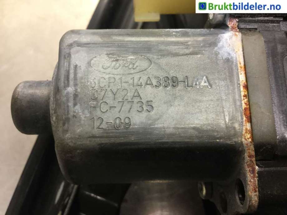 Ruteheis venstre foran til Ford B-Max 2012-2017  (FORD|6CP1-14A389-L4A|)