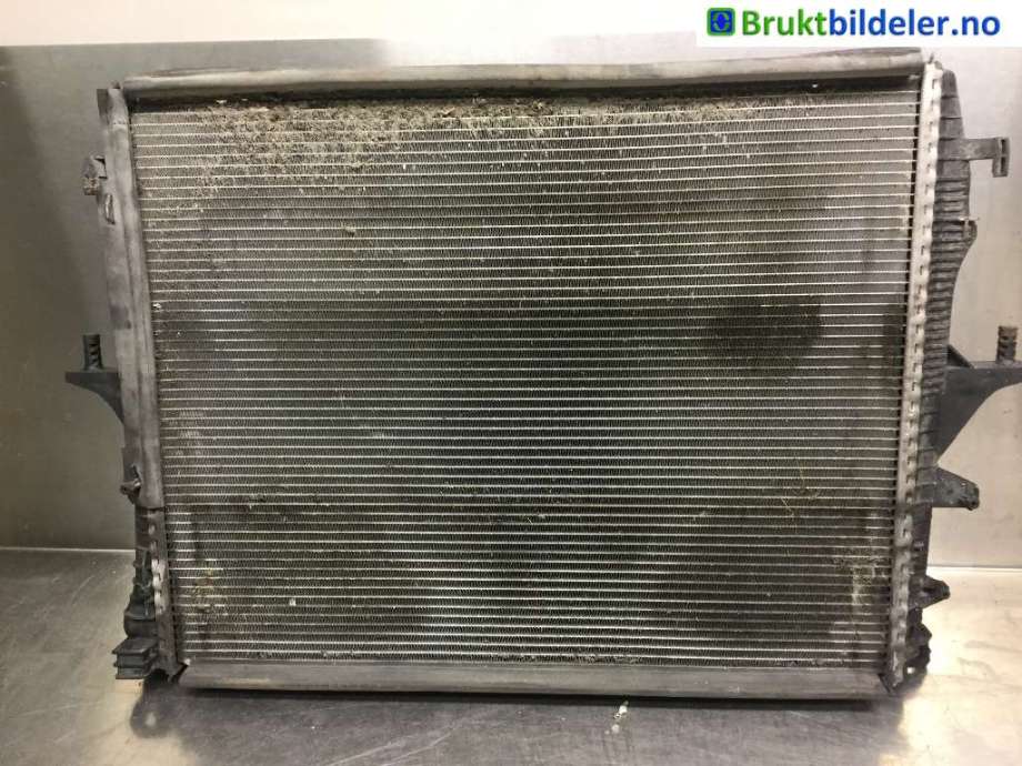 Radiator (automat gir) til Audi Q7 2006-2010 (Type I, Fase 1)  (AUDI|7L6 121 253 B|)