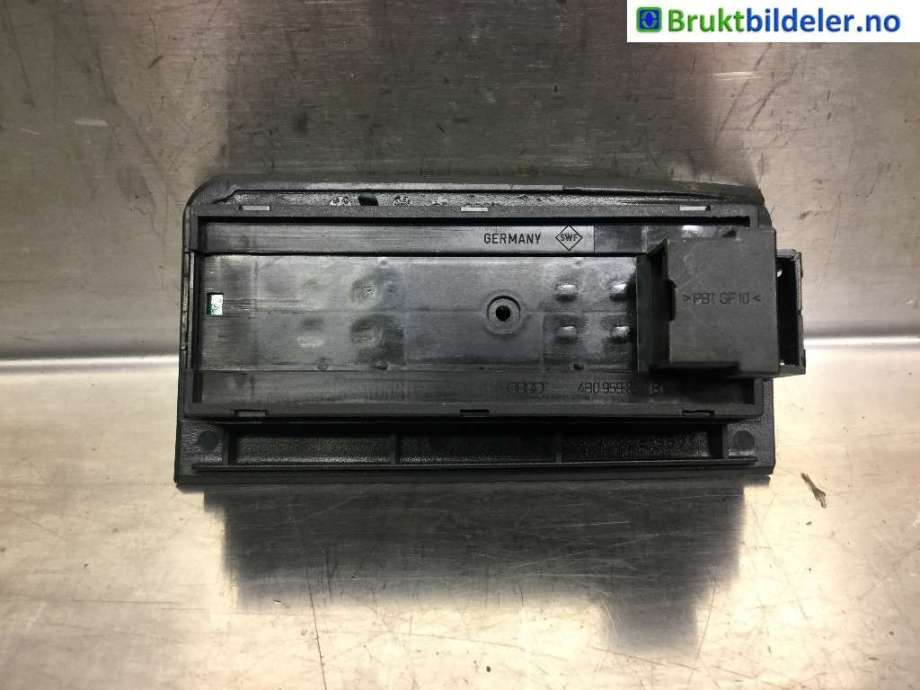 Bryter ruteheis til Audi A6 2001-2004 (Type II, Fase 2) (C5) (C5) (AUDI|4B0 959 851 B|)