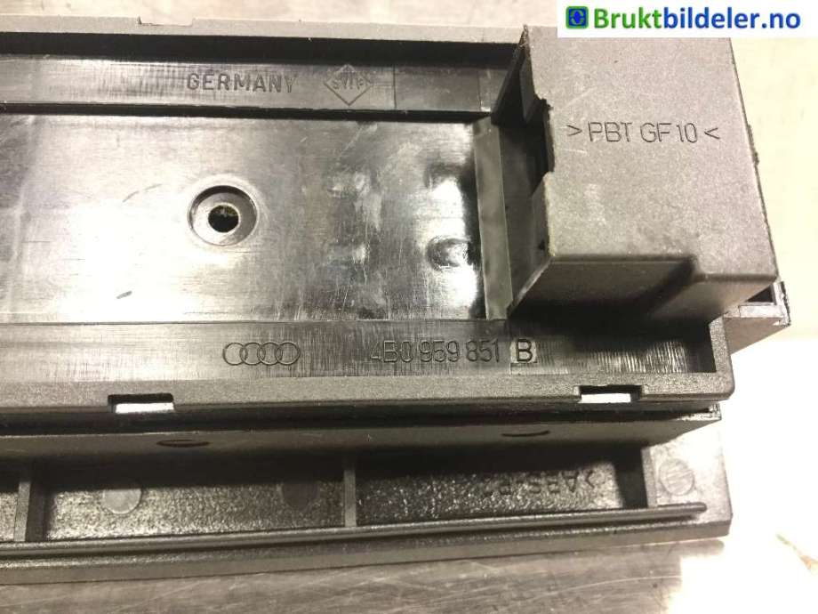 Bryter ruteheis til Audi A6 2001-2004 (Type II, Fase 2) (C5) (C5) (AUDI|4B0 959 851 B|)