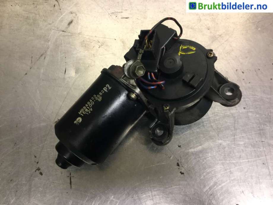 Viskermotor frontrute til Mitsubishi Galant 1993-1996 (Type VI) (MITSUBISHI|MB848433|)