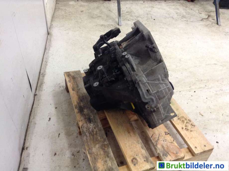 Girkasse manuell 6-trinn til Nissan Qashqai 2014-2021 (Type II)  (NISSAN|320104EA2B|F6|230103660R)