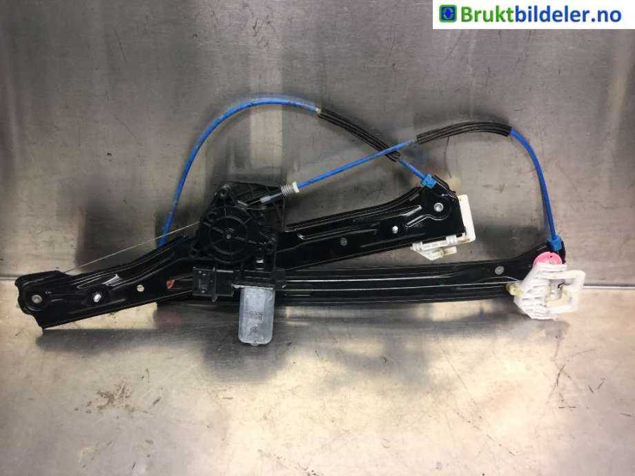 Ruteheis venstre foran til BMW 3-Serie 2012-2018 (F30/F31/F34) (F30/F31/F34) (BMW|7259823-12|)