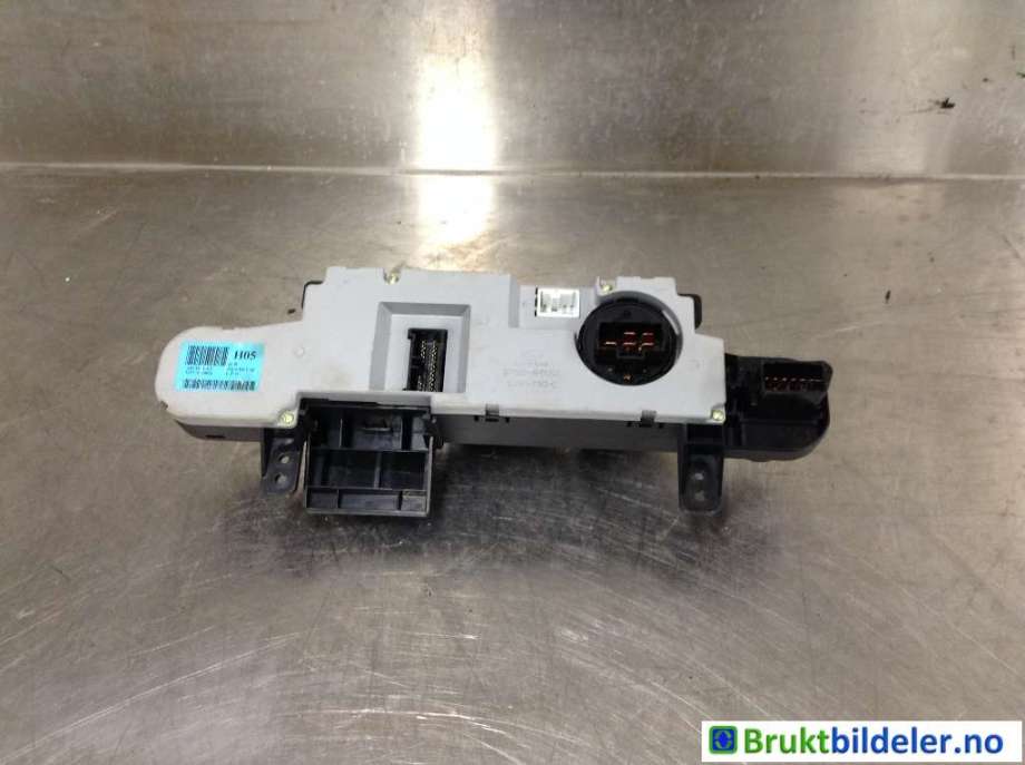 Varmeapparat betjening til Hyundai H-1 2008-2012 (Type II, Fase 1)  (HYUNDAI|97250-4H000|)