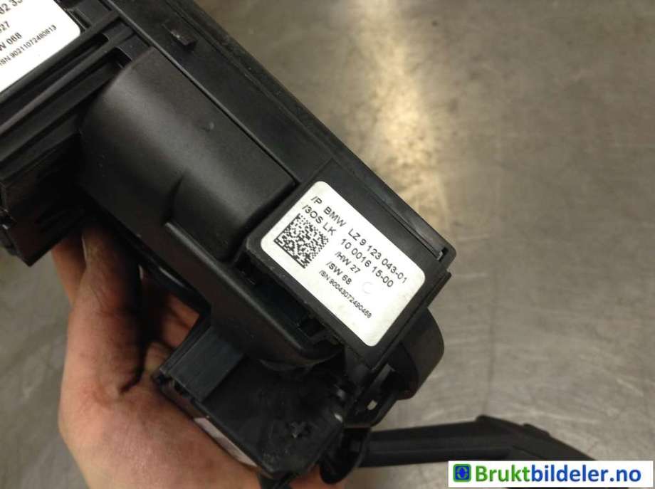 Bryter combi til BMW 3-Serie 2005-2011 (E90/E91/E92/E93) (E90/E91/E92/E93) (BMW|9 123 043-01|)