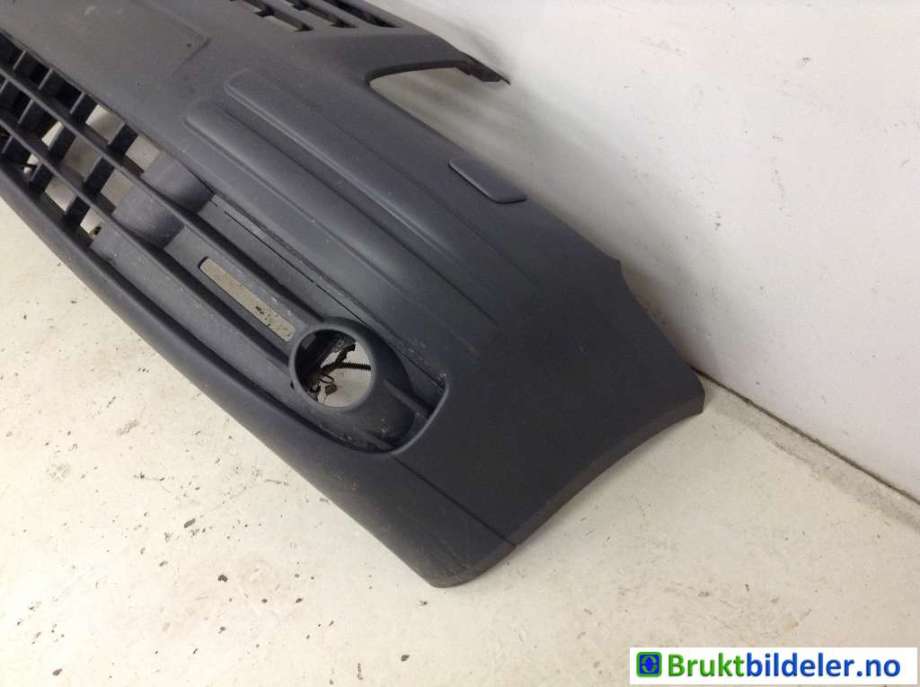 Støtfanger foran til VW Caddy 2004-2010 (Type III, Fase 1)  (VOLKSWAGEN|2K0 807 217 A|)