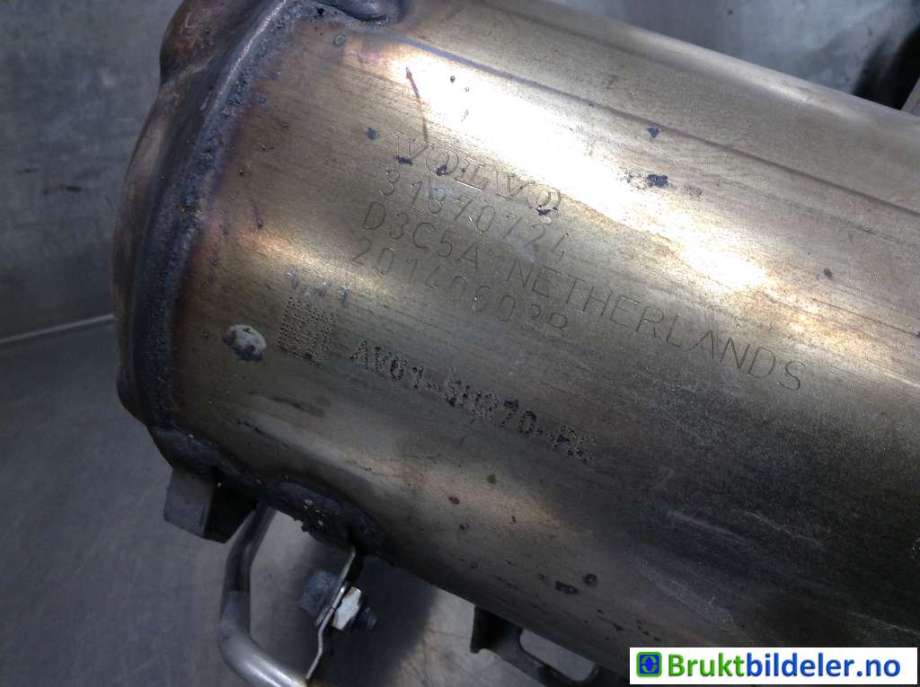 Partikkelfilter til Volvo V70 2014-2016 (Type III, Fase 2)  (VOLVO|31370724||AV61-5H270-RC)