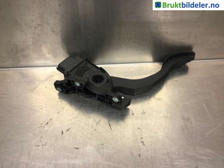 Pedal gass til Volvo V70 2014-2016 (Type III, Fase 2)  (VOLVO|31329058|)