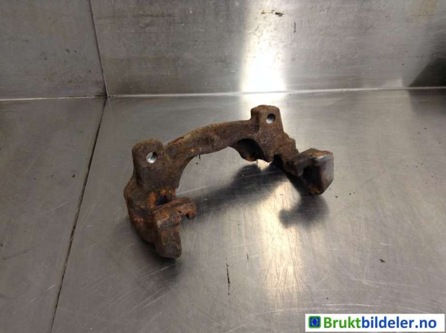 Bremsecaliper brakett til Volvo V70, 2014-2016 (Type III, Fase 2)  (VOLVO|)