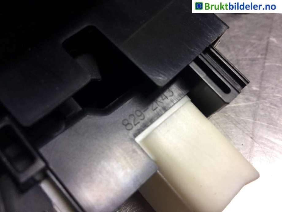 Bryter ruteheis til Toyota RAV4, 2013-2015 (Type IV, Fase 1) (TOYOTA|829-2K43)