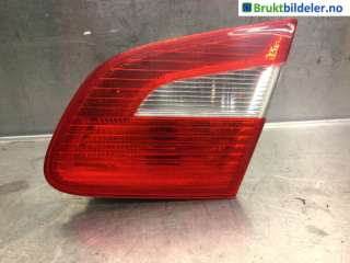 Baklykt høyre indre til Škoda Superb,   (SKODA|3T5 945 094)