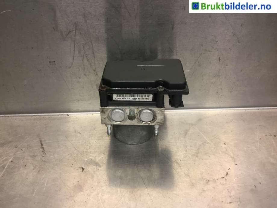 ABS sentral til Toyota Aygo, 2005-2014 (Type I)  (TOYOTA|44510-0H010)
