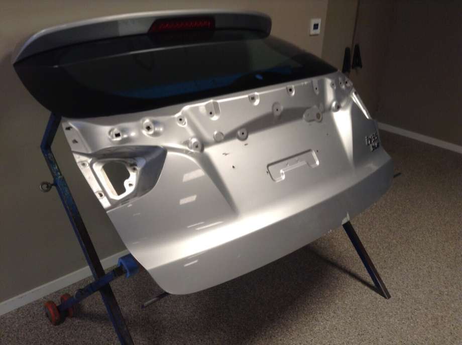 Bakluke til Hyundai Ix35 2010-2015  (HYUNDAI|73700 2Y000|)