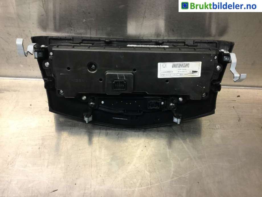Varmeapparat betjening til Nissan Qashqai 2014-2021 (Type II) (NISSAN|27500 4EA0A|)