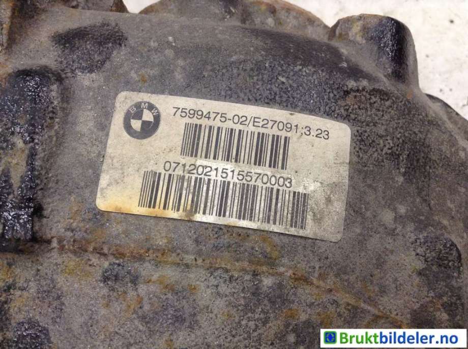 Kardang klokke bak til BMW 3-Serie 2012-2018 (F30/F31/F34) (F30/F31/F34) (BMW|7599475-02|E27091|)