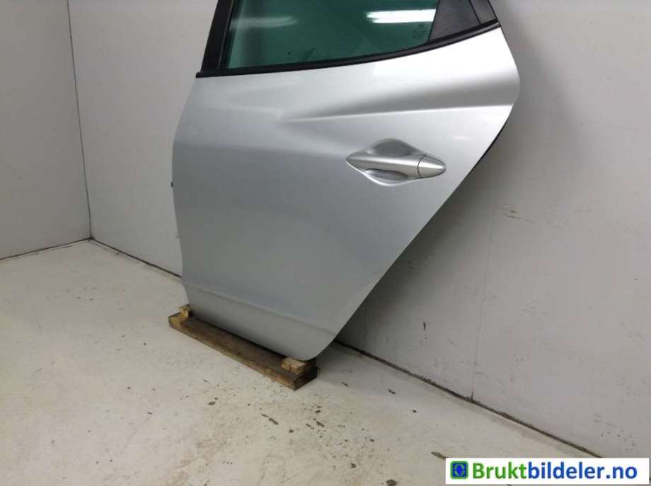 Dør venstre bak til Hyundai Ix35 2010-2015  (HYUNDAI|77003 2Y000||77003 2S040)