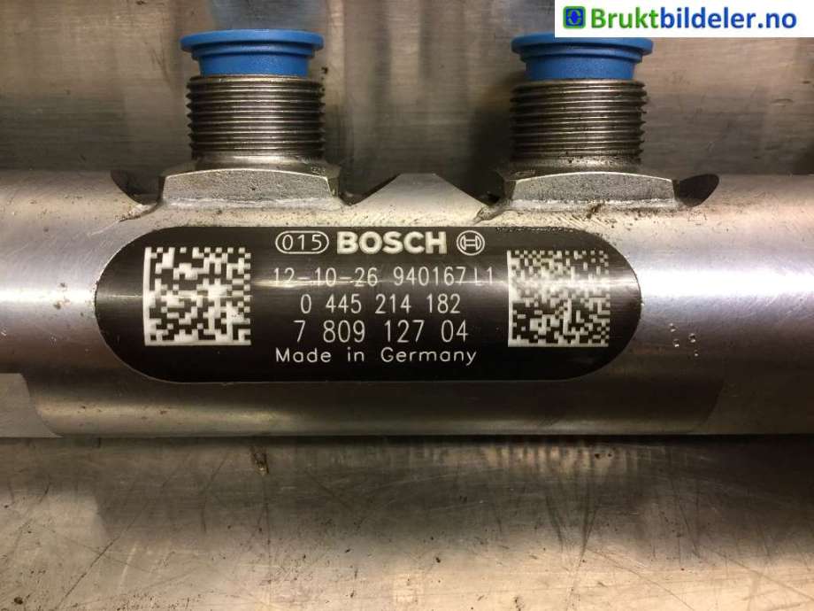 Dyseskinne (fuelrail) til BMW 1-Serie 2011-2015 (Fase 1) (F20/F21) (F20/F21) (BMW||7 809 127 04)