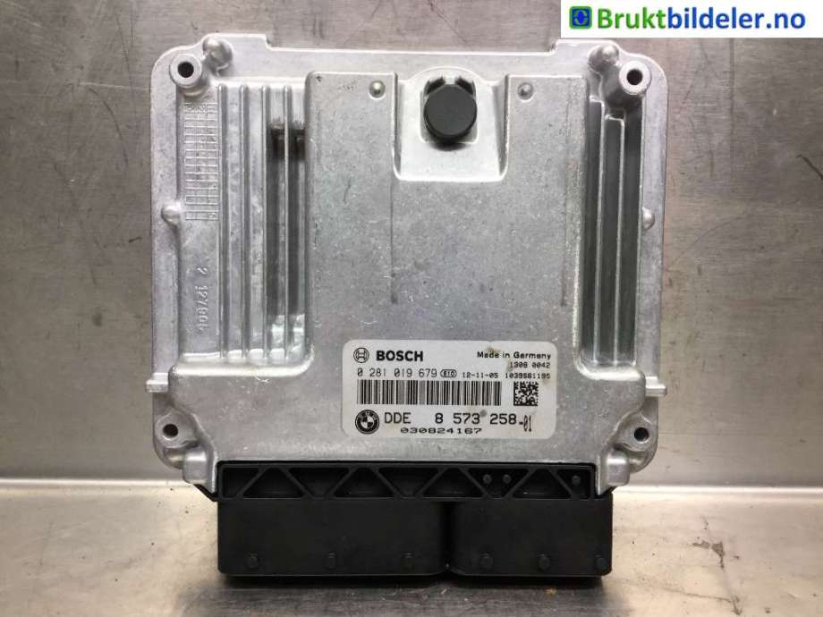 Styreenhet motor til BMW 1-Serie 2011-2015 (Fase 1) (F20/F21) (F20/F21) (BMW|8 570 934|0 281 019 679|)