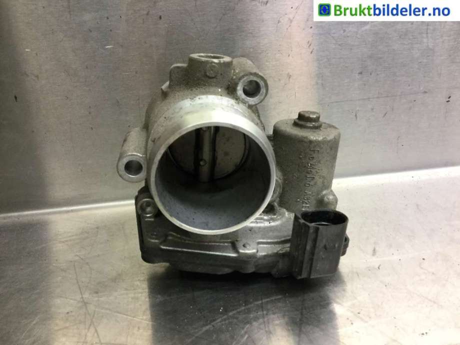 Spjeldhus til Ford Focus, 2011-2014 (Type III, Fase 1)  (FORD|CM5G-9F991-GA)