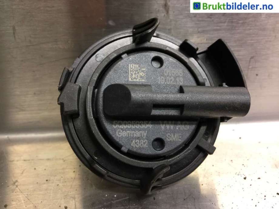 Airbag sensor høyre til VW Golf VII, 2012-2017 (Fase 1)  (VOLKSWAGEN|5Q0959354)