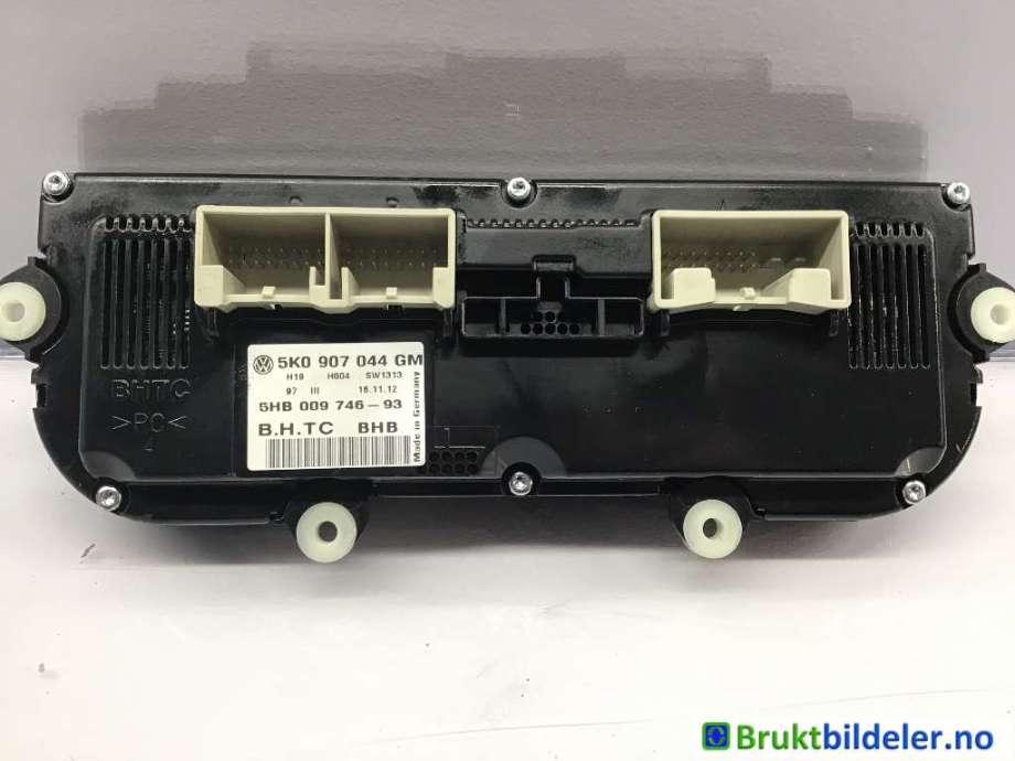 Varmeapparat betjening til VW Tiguan 2011-2016 (Type I, Fase 2)  (VOLKSWAGEN|5K0 907 044 GM|5HB 009 746 - 93|)