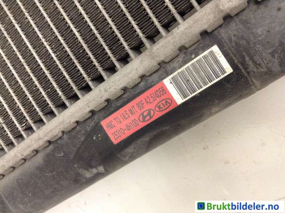 Radiator (manuell gir) til Hyundai H-1 2008-2012 (Type II, Fase 1)  (HYUNDAI|25310-4H100|)