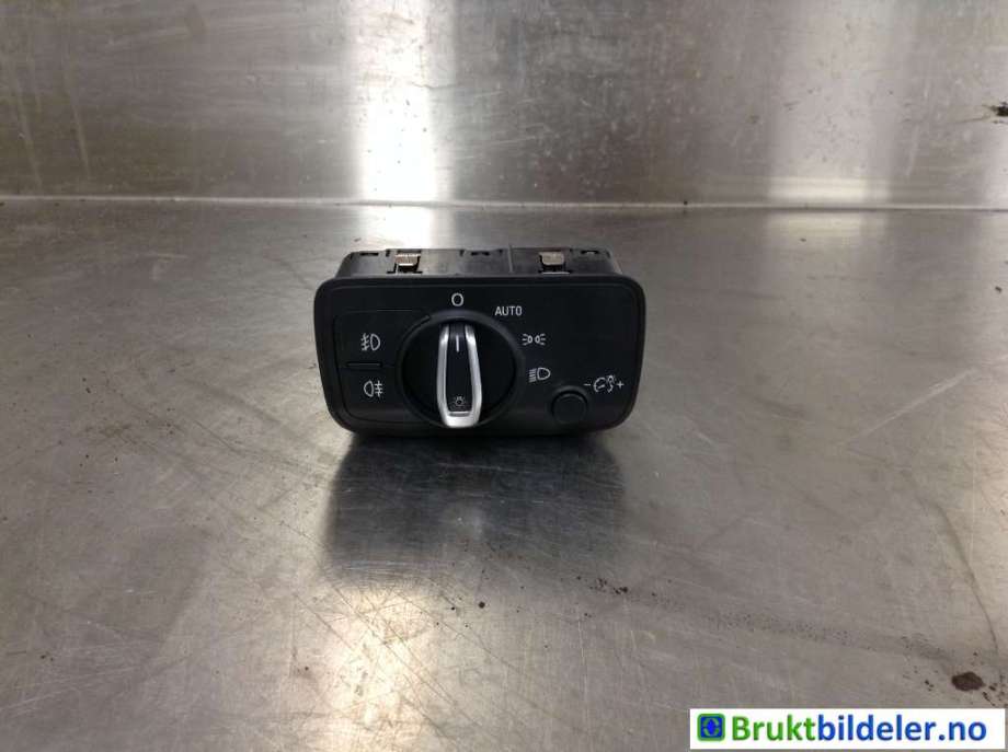 Bryter lys til Audi A3, 2012-2016 (Type III, Fase 1)  (AUDI|8V0 941 531 L)