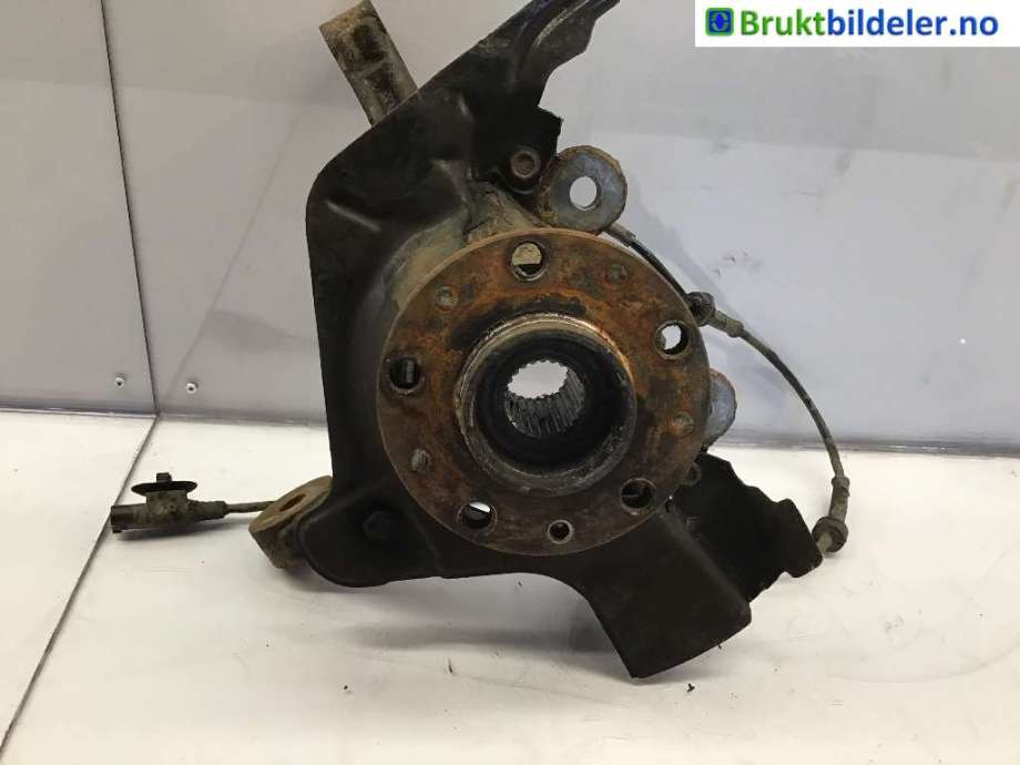 Hjulspindel høyre foran til Opel Combo D, 2012-2018  (OPEL|95511322)