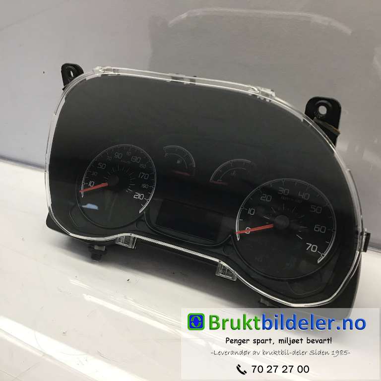 Instrumentpanel til Fiat Doblo, 2010-->> (Type II)  (FIAT|51942582)