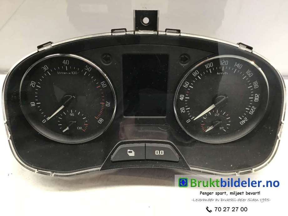 Instrumentpanel til Škoda Fabia 2010-2014 (Type II, Fase 2)  (SKODA|5J0 920 840 E|A2C53356360|)