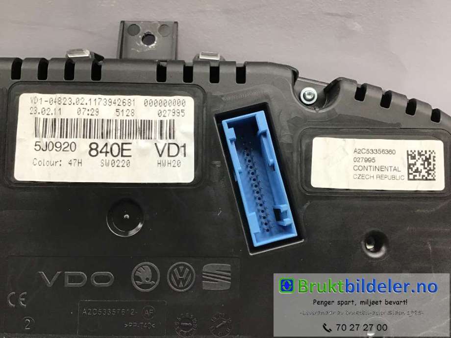 Instrumentpanel til Škoda Fabia 2010-2014 (Type II, Fase 2)  (SKODA|5J0 920 840 E|A2C53356360|)