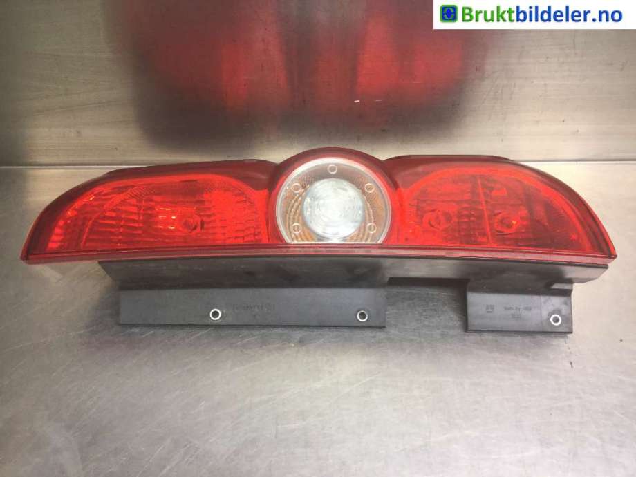 Baklykt høyre til Opel Combo D, 2012-2018  (OPEL|519248430)