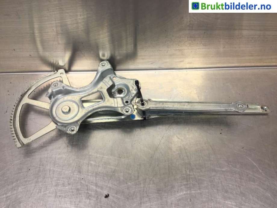 Ruteheis til Toyota Prius 2009-2016 (Type III) (COMBI) (COMBI) (TOYOTA|69801-52070|)