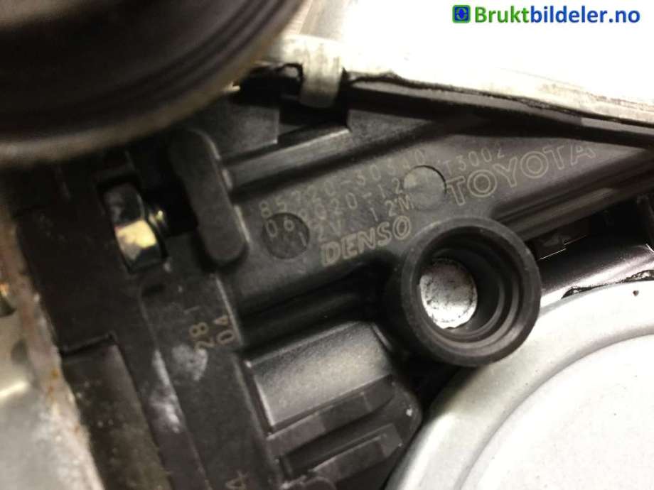 Ruteheis venstre foran til Toyota Prius 2009-2016 (Type III) (COMBI) (COMBI) (TOYOTA|85720-30340|)