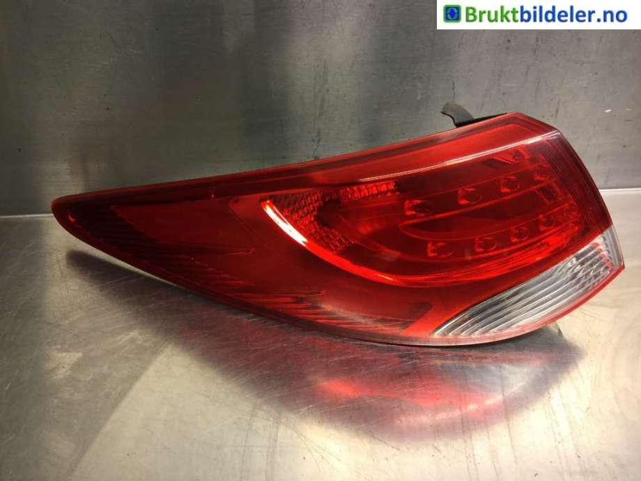 Baklykt venstre til Hyundai Ix35, 2010-2015 (HYUNDAI|92401-2Y000)