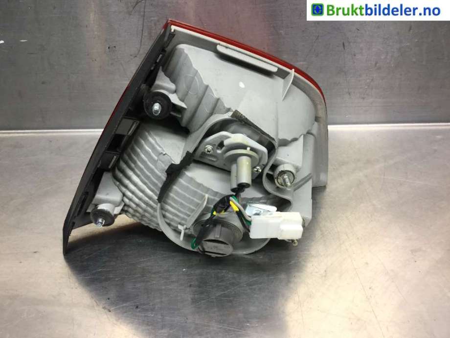 Baklykt venstre indre til Hyundai Ix35 2010-2015  (HYUNDAI|92405-2Y000|)