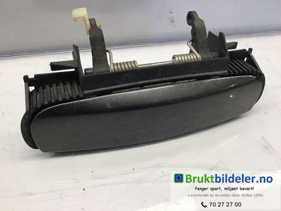 Dørhåndtak utv høyre foran til Audi A4 2004-2008 (Type III) (B7) (B7) (AUDI|4B0839885|)