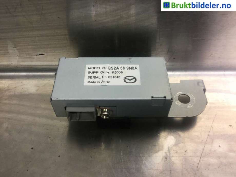 Antenne forsterker til Mazda 6, 2008-2010 (Type II, Fase 1) (MAZDA|GS2A-66-9N0A)