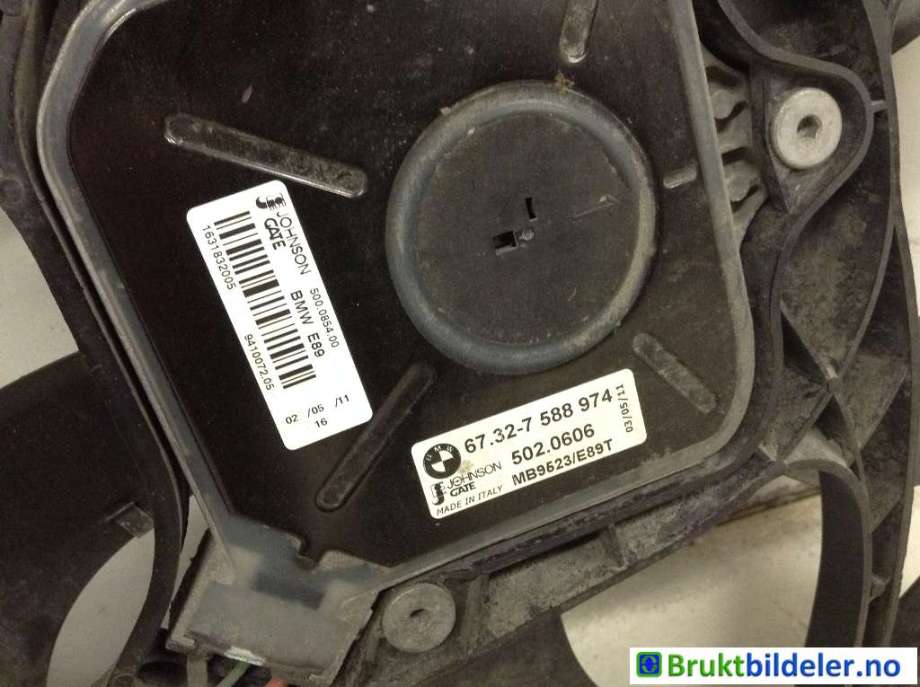 Kjølevifte til BMW X1 2009-2015 (E84) (E84) (BMW|67 32 7 588 974|)