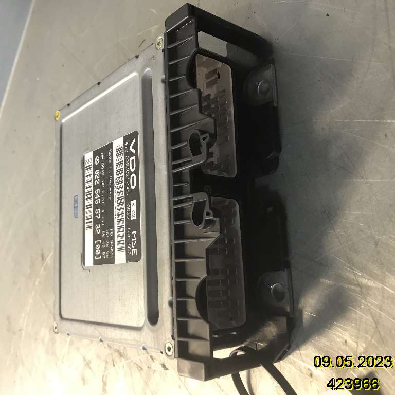 Styreenhet motor til Mercedes ML 1997-2005 (W163) (W163) (MERCEDES|022 545 57 32|)