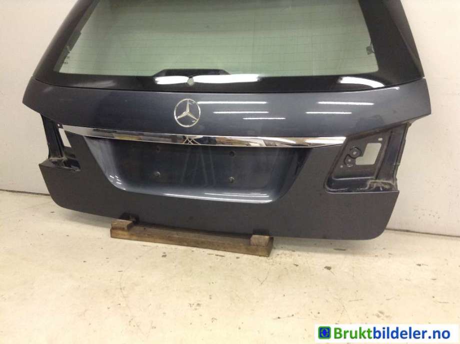 Bakluke til Mercedes E-Klasse 2009-2013 (Fase 1) (W212) (W212) (MERCEDES|A 212 740 01 05||A 212 740 00 10)