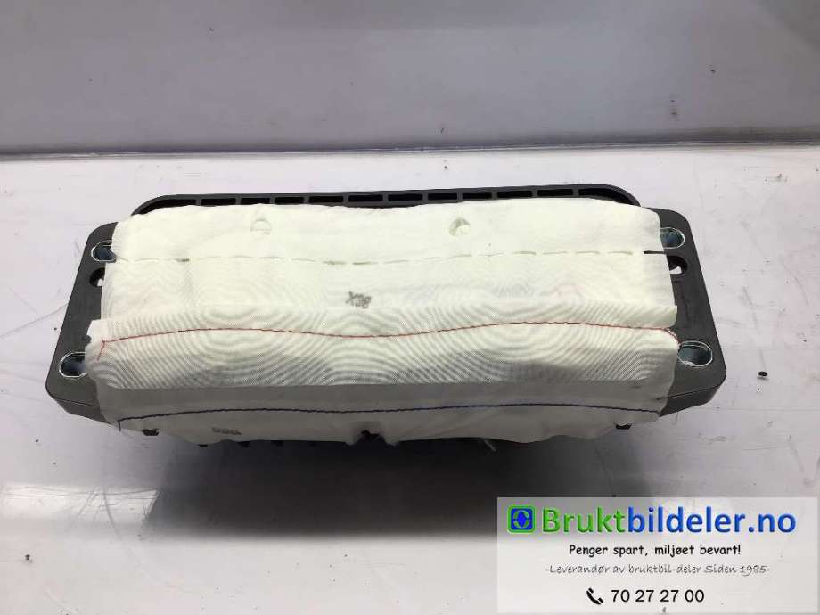 Airbag passasjer til Audi A1 2010-2014 (Type I, Fase 1) (AUDI|8X0 880 204 A|)
