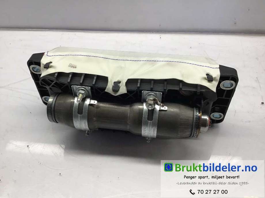 Airbag passasjer til Audi A1 2010-2014 (Type I, Fase 1) (AUDI|8X0 880 204 A|)